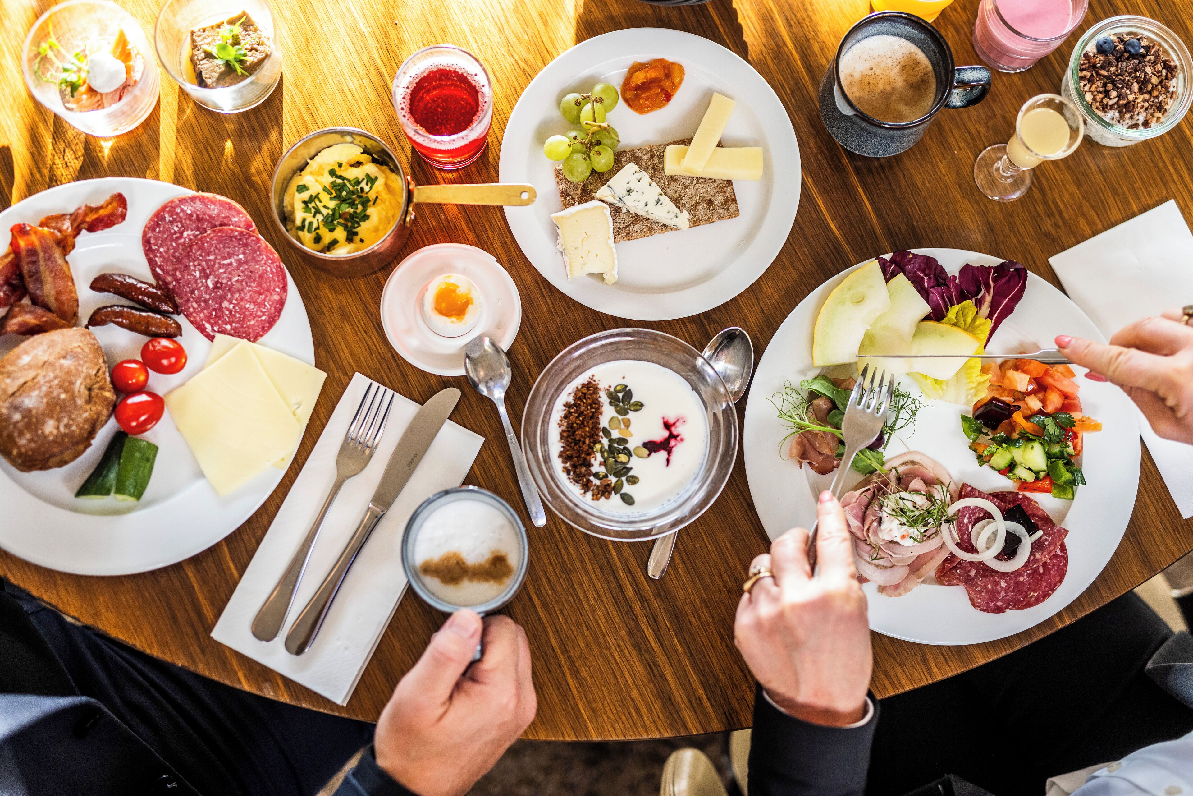 Πρωινό σε μπουφέ