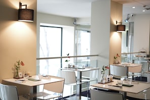Daily buffet breakfast (EUR 21 per person)