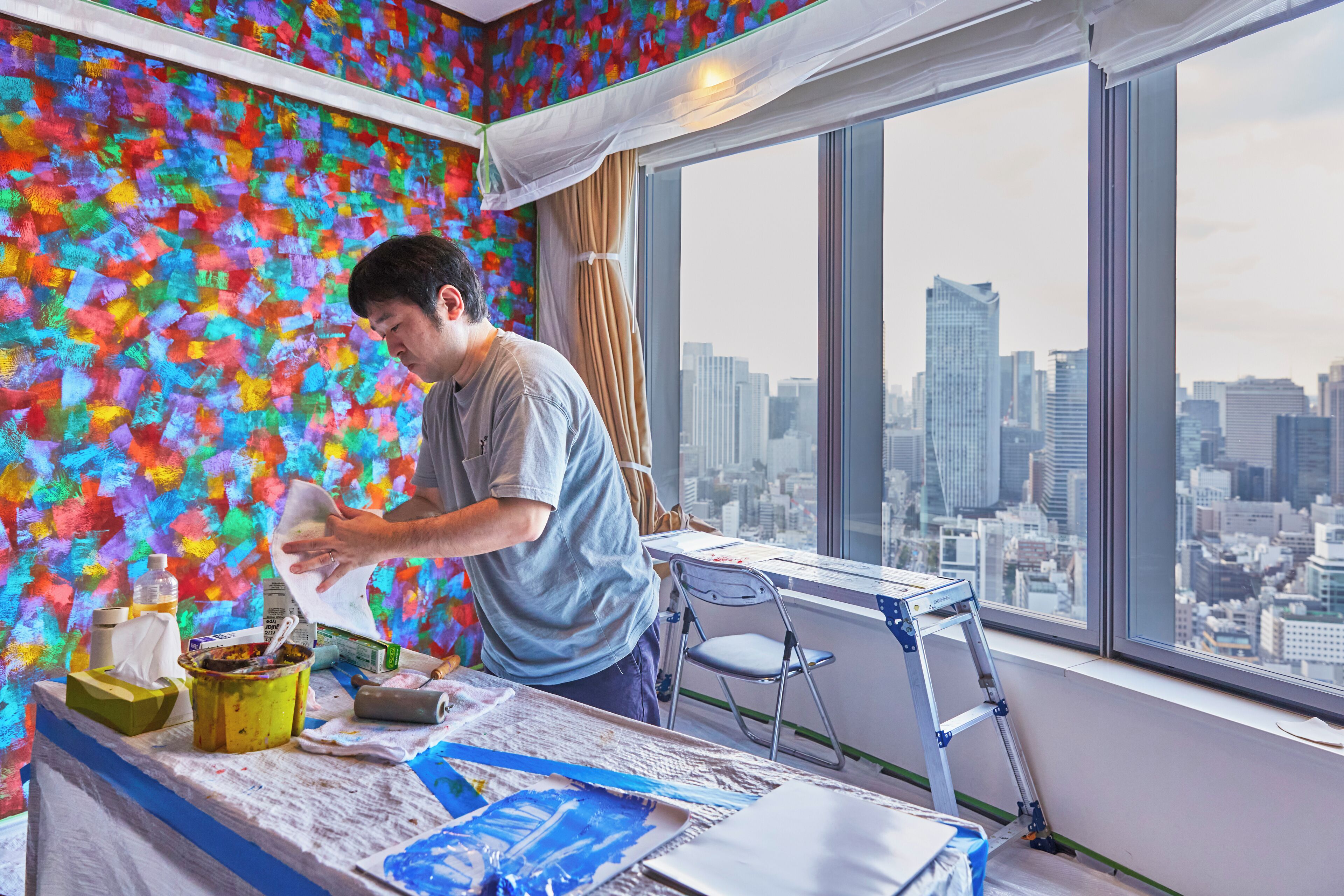 artist room king - request of artist subject to availability, non smoking, 31f or 34f | premium bedding, in-room safe, desk, laptop workspace