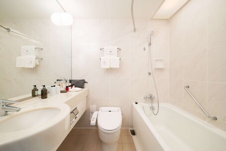 Park Hotel Tokyo - Image 60