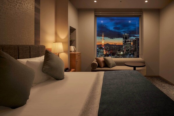 Habitación, no fumadores (Queen, Tokyo Tower View,above 26F) | Ropa de cama de alta calidad, caja fuerte, escritorio