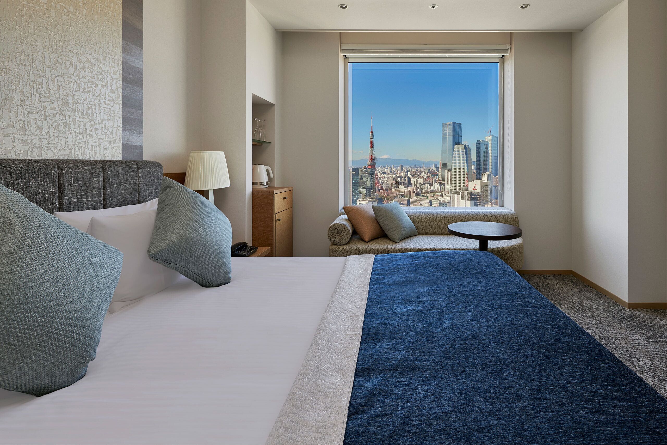 客房, 非吸煙房 (Queen, Tokyo Tower View,above 26F) | 高級寢具、客房內保險箱、書桌、筆電工作空間