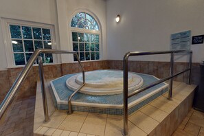 Indoor spa tub - Village Hotel St David's, Nr Chester (Deeside)