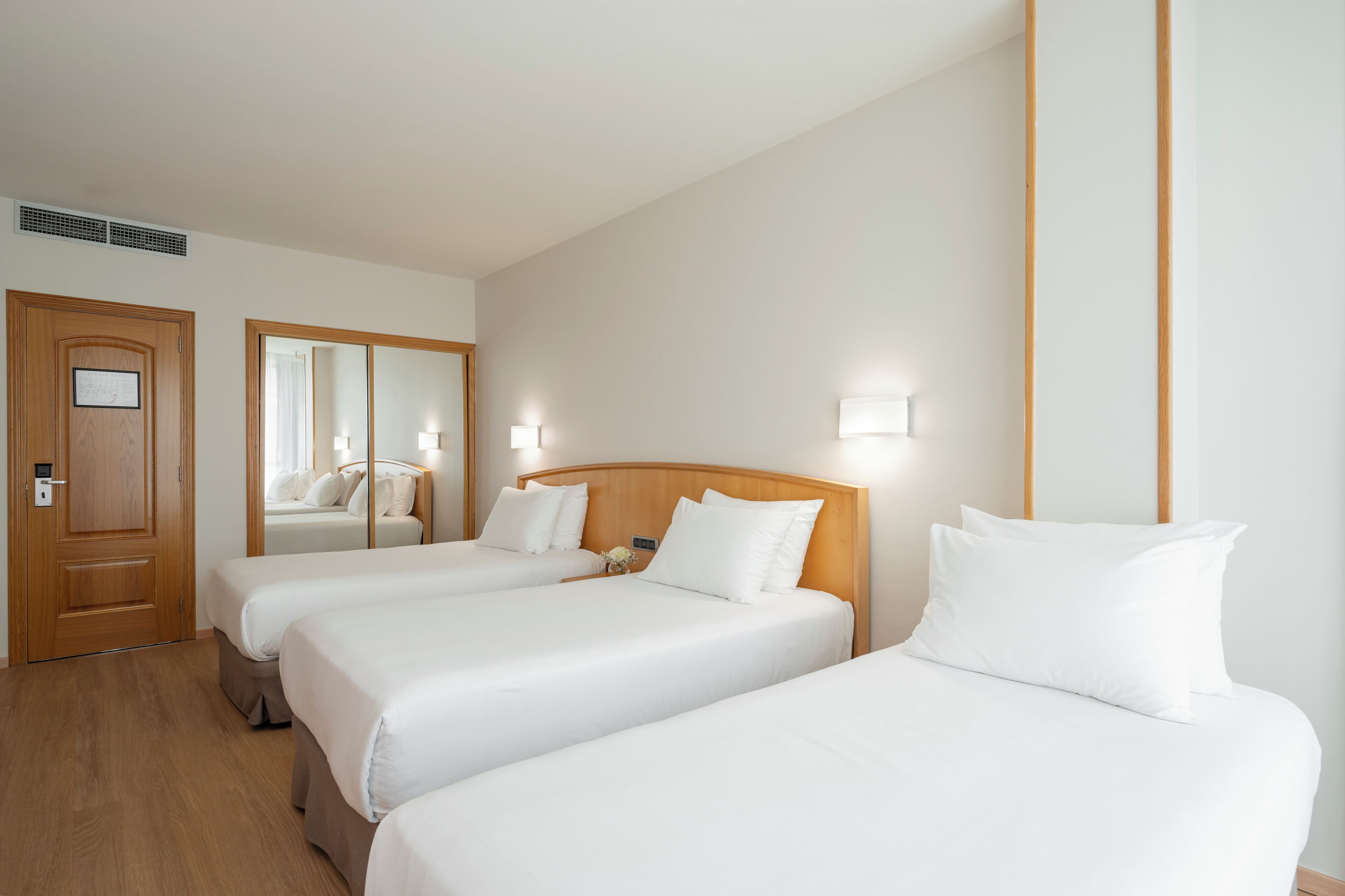 triple room | 1 bedroom, minibar, desk, blackout curtains