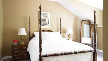 Deluxe Room, 1 Queen Bed