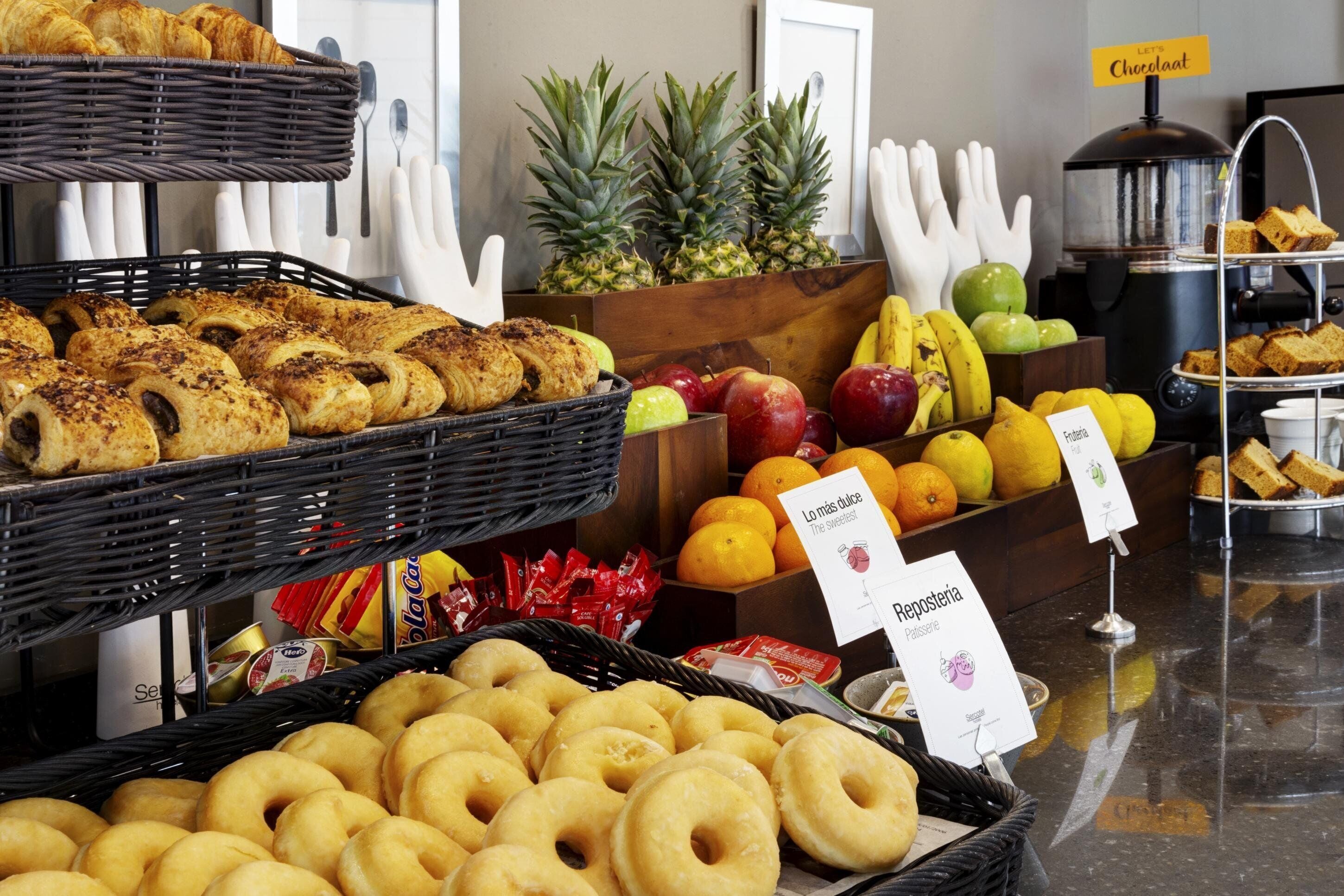 Daily buffet breakfast (EUR 12.50 per person)