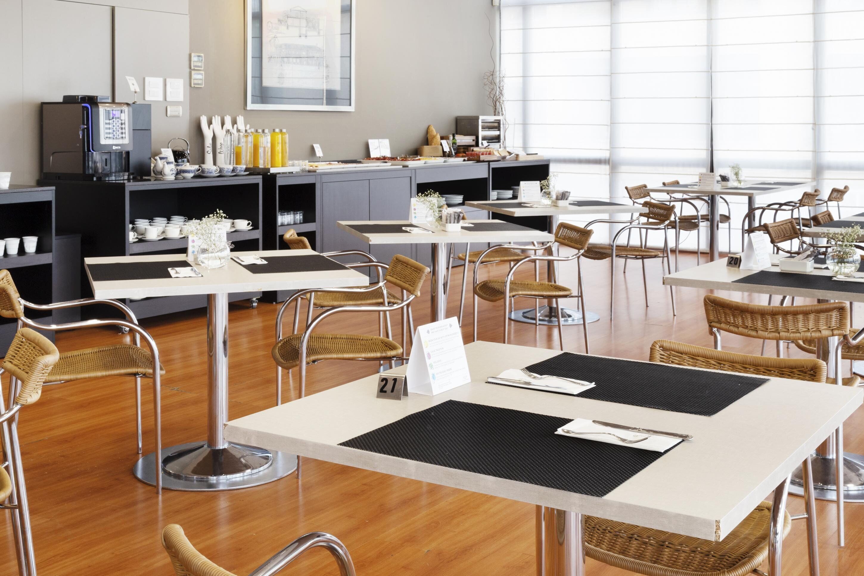 daily buffet breakfast (eur 12.50 per person)