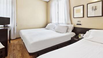 Minibar, desk, iron/ironing board, free WiFi