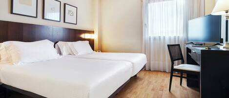 Minibar, desk, iron/ironing board, free WiFi