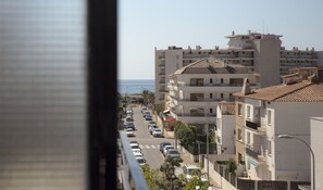 Standard Double Room | Balcony