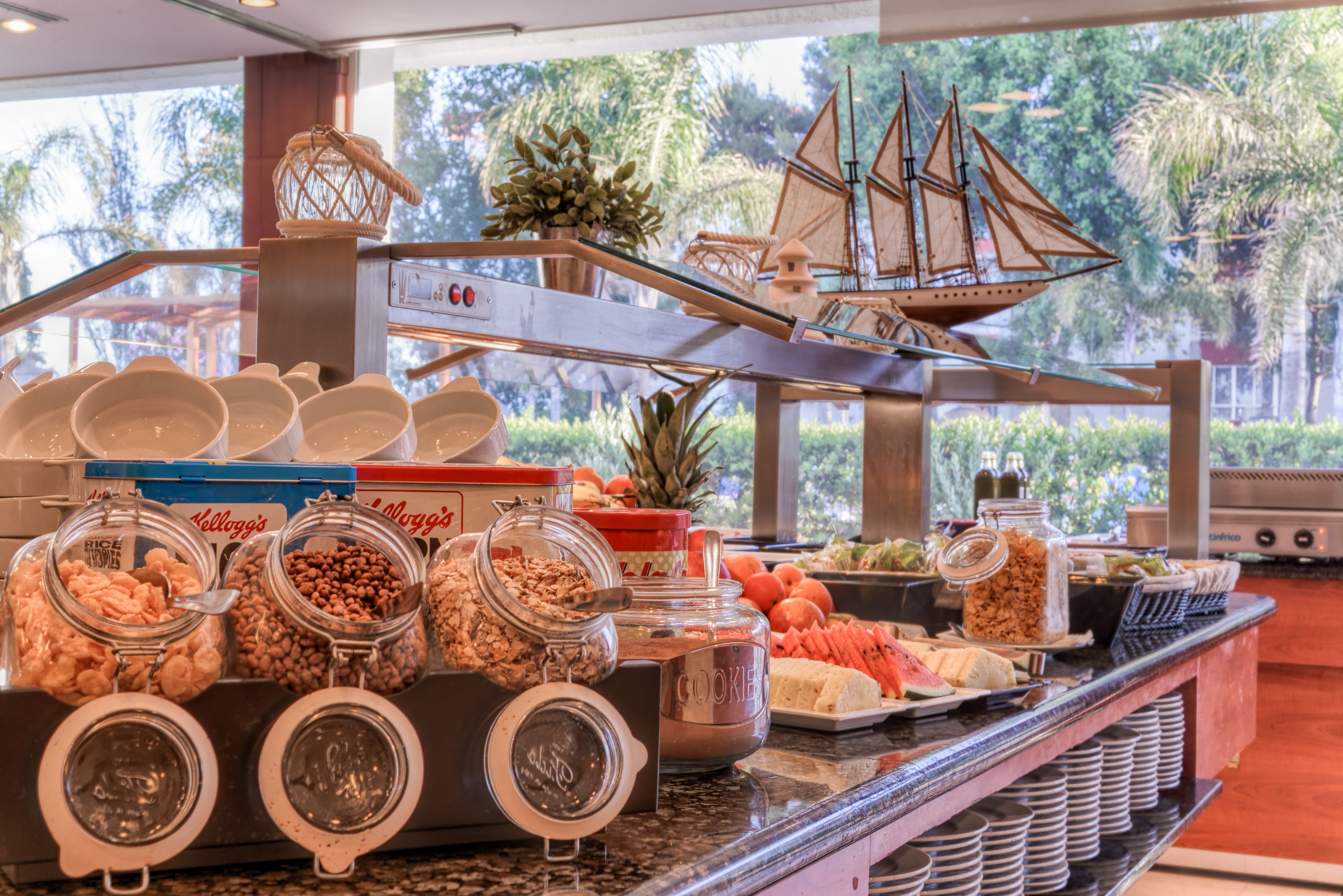 daily buffet breakfast (eur 12 per person)