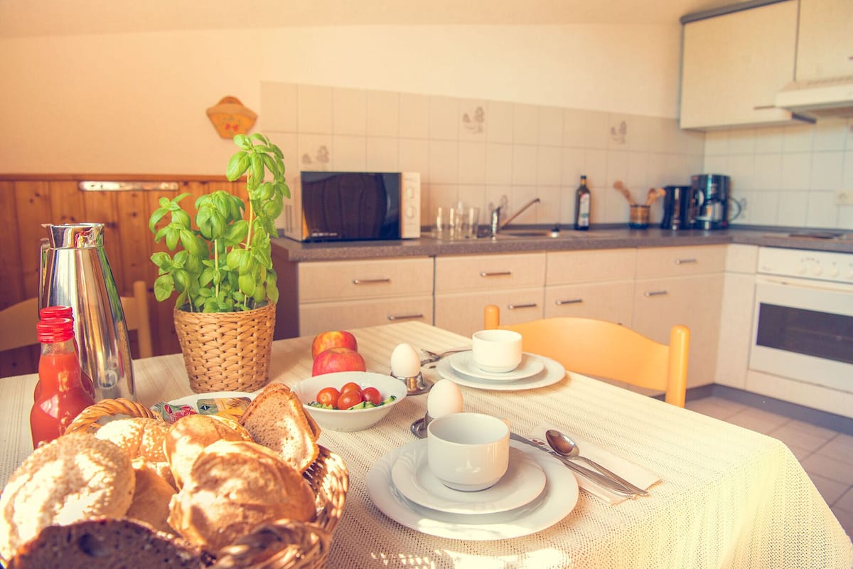 Apartamento | Servicio de comidas en la habitación