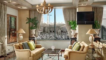 Aamiainen, lounas ja illallinen; kansainvälinen keittiö