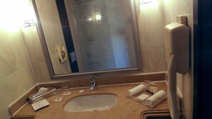Unclassified image, 5 of 49, button - Borg El Arab Beach Hotel (Borg el Arab)