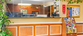 Econo Lodge