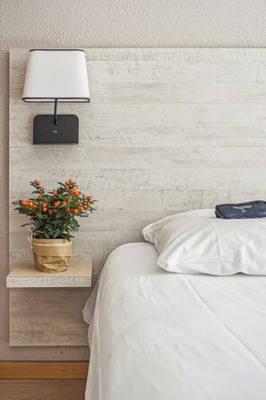 Ropa de cama de alta calidad, caja fuerte, sistema de insonorización