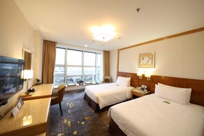 Doppelzimmer zur Einzelnutzung | Hochwertige Bettwaren, Minibar, Zimmersafe, schallisolierte Zimmer