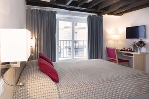 Chambre Double, baignoire | Coffres-forts dans les chambres, bureau, rideaux occultants