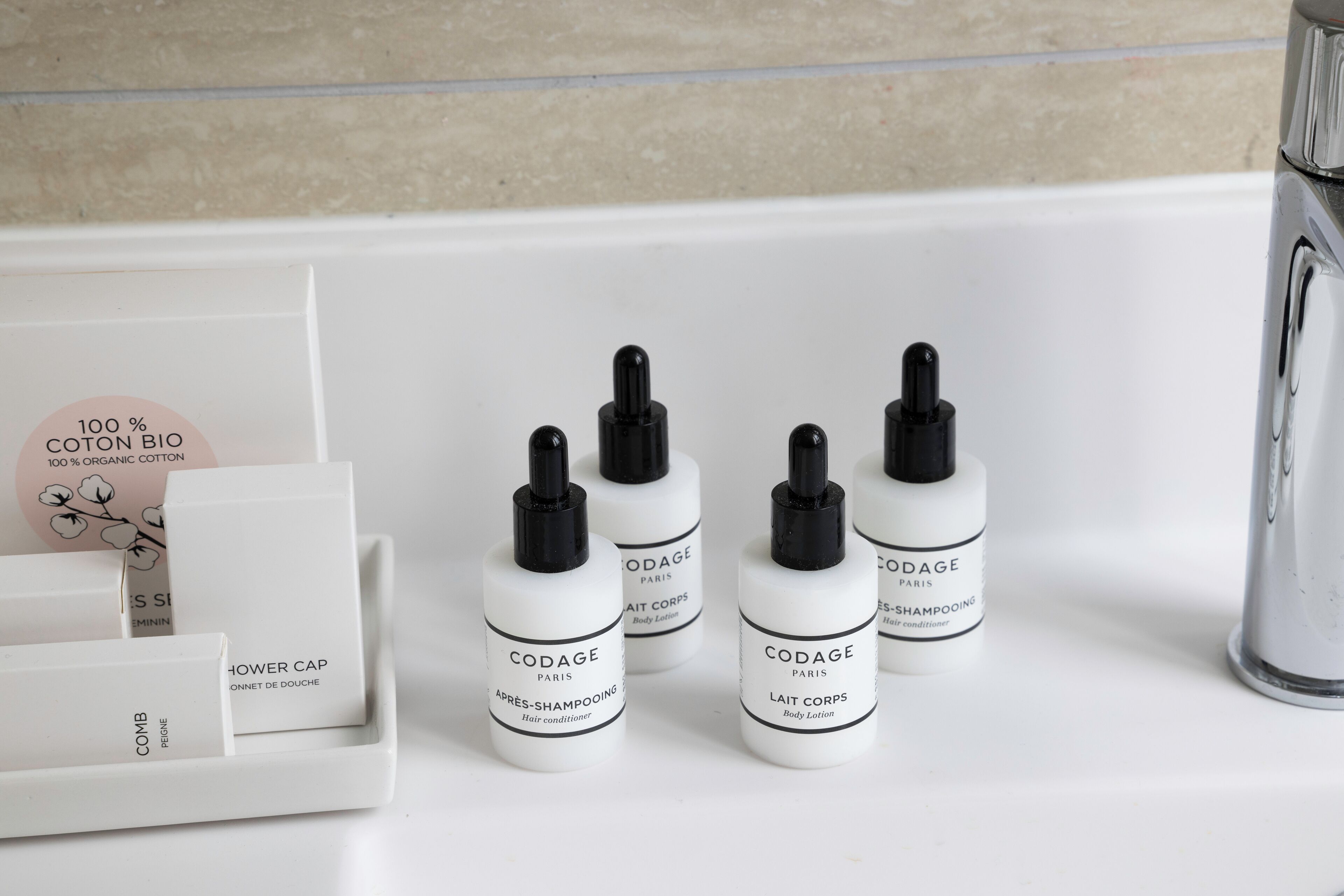 shower, free toiletries, hair dryer, slippers