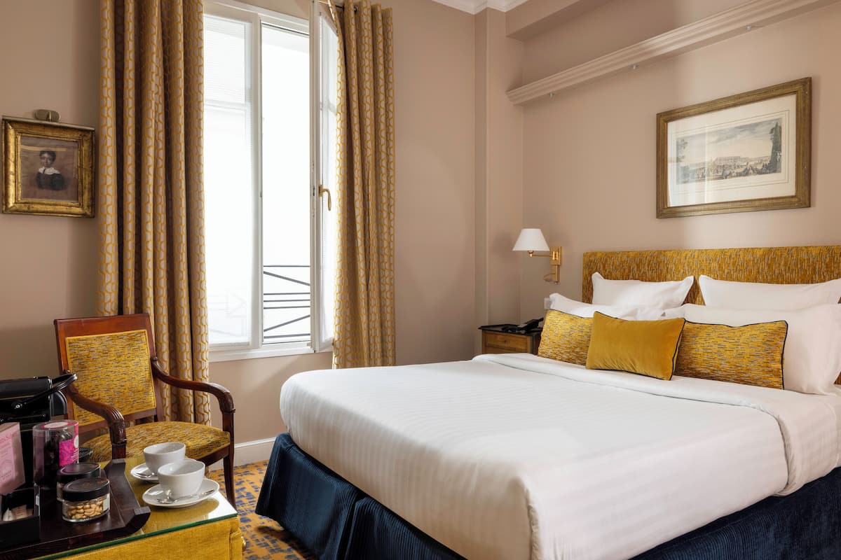 Quarto conforto (twin upon request before arrival) | 2 quartos, roupas de cama premium, frigobar, cofres nos quartos