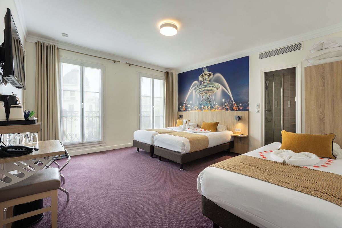 Comfort Triple Room
