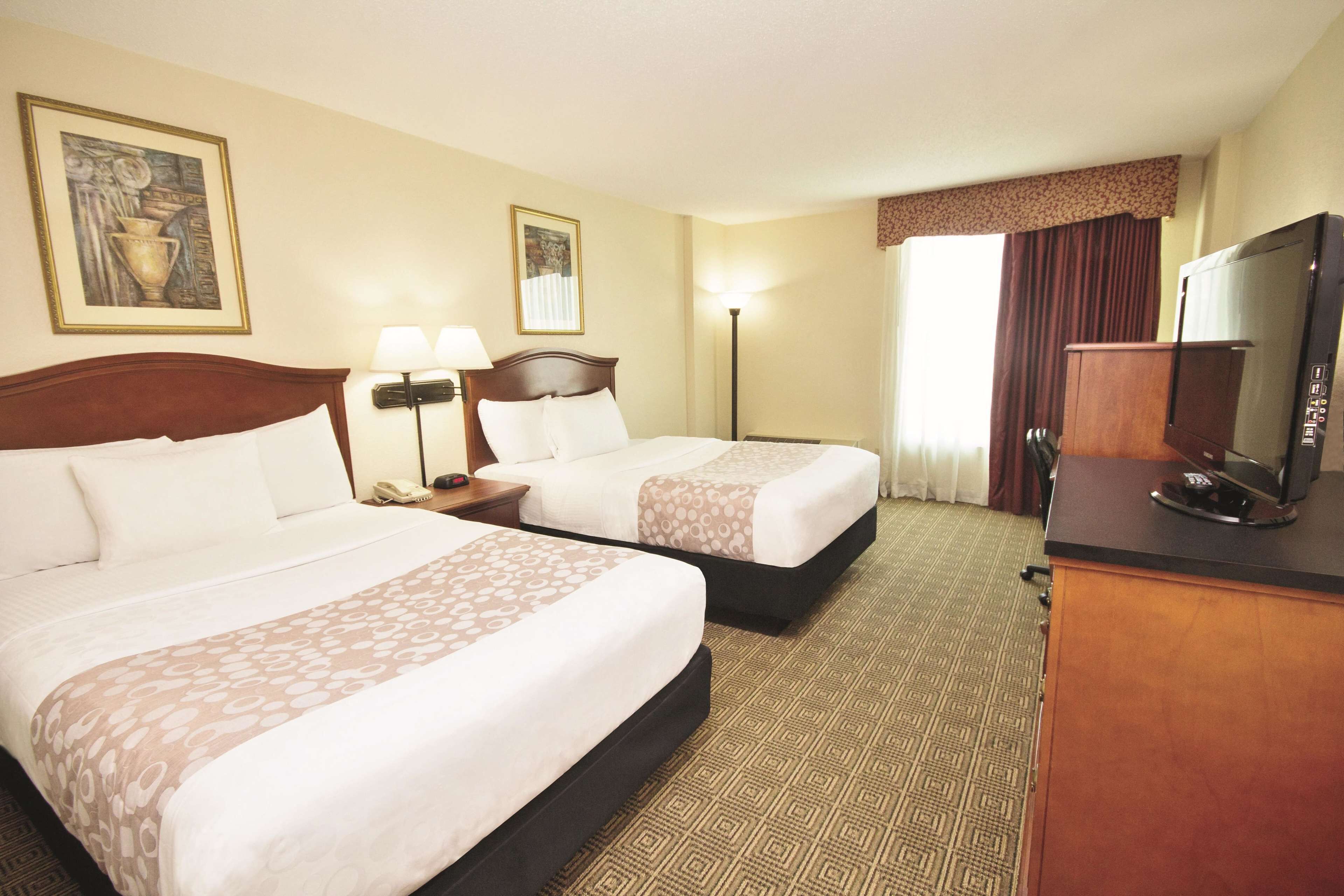 Room, 2 Double Beds, Non Smoking, City View | Premium bedding, pillowtop beds, desk, laptop workspace