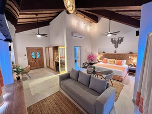 Luxury Room, 1 King Bed with Sofa bed | In-room safe, blackout drapes, bed sheets - Binniguenda Huatulco & Beach Club (Santa María Huatulco)