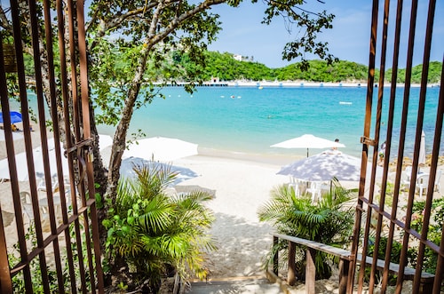 Binniguenda Huatulco & Beach Club