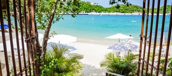 Binniguenda Huatulco & Beach Club