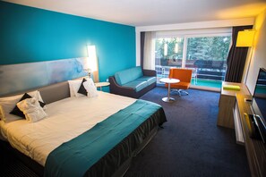 Habitación Confort, balcón | 1 habitación, ropa de cama de alta calidad y minibar 