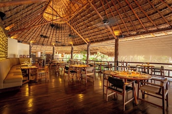 2 restaurants, breakfast, lunch, dinner served; Mexican cuisine at Viceroy Riviera Maya, a Luxury Villa Resort