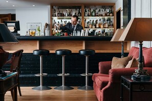 Bar (en la propiedad)