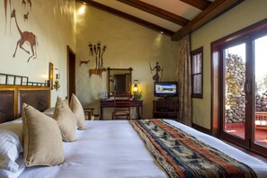 Individually decorated, individually furnished, desk, free WiFi - Ngorongoro Serena Safari Lodge (Ngorongoro)