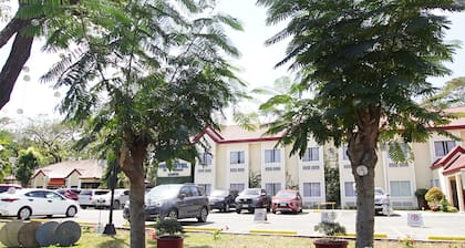 Microtel by Wyndham Tarlac