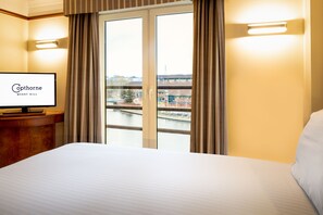 Standard Room (Waterfront Family KingBed + SingleBed) | 1 bedroom, in-room safe, desk, laptop workspace