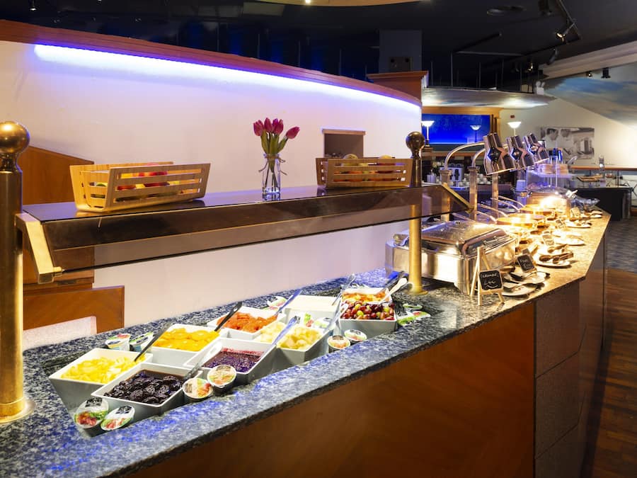 Tägliches Frühstücksbuffet (15.00 GBP pro Person)