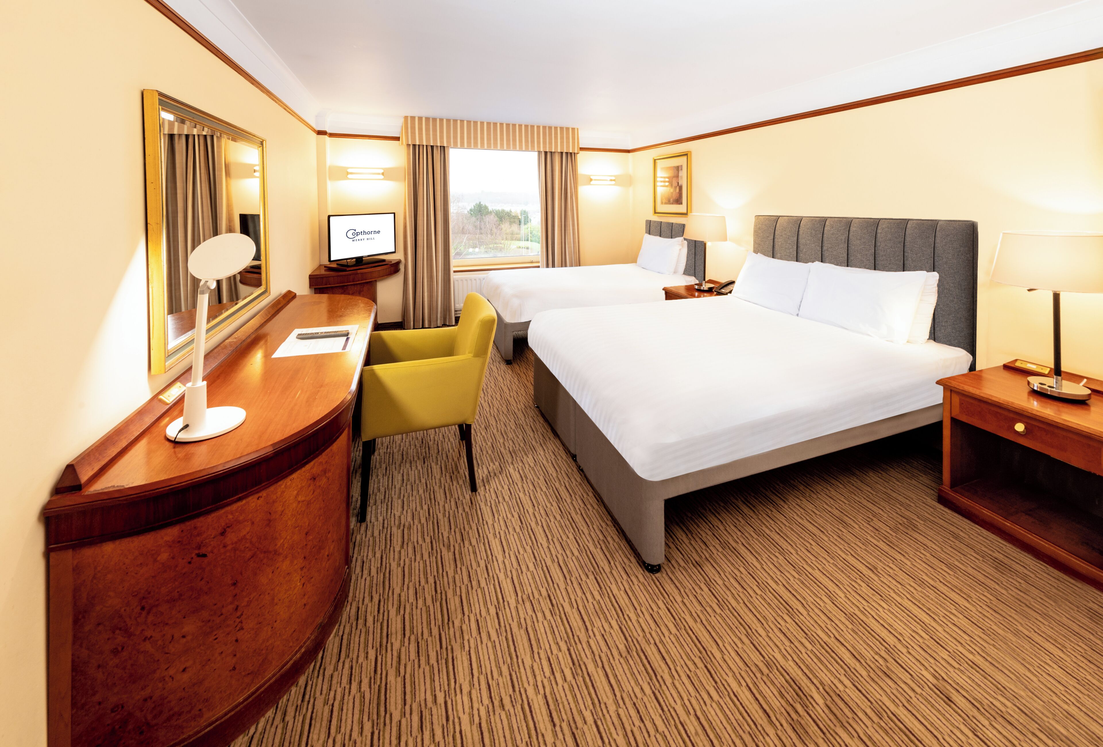 Standard Room (Family with King Bed + Single Bed)