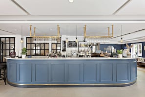Bar (on property) - Best Western Hotel Park Astoria (Enkoping)