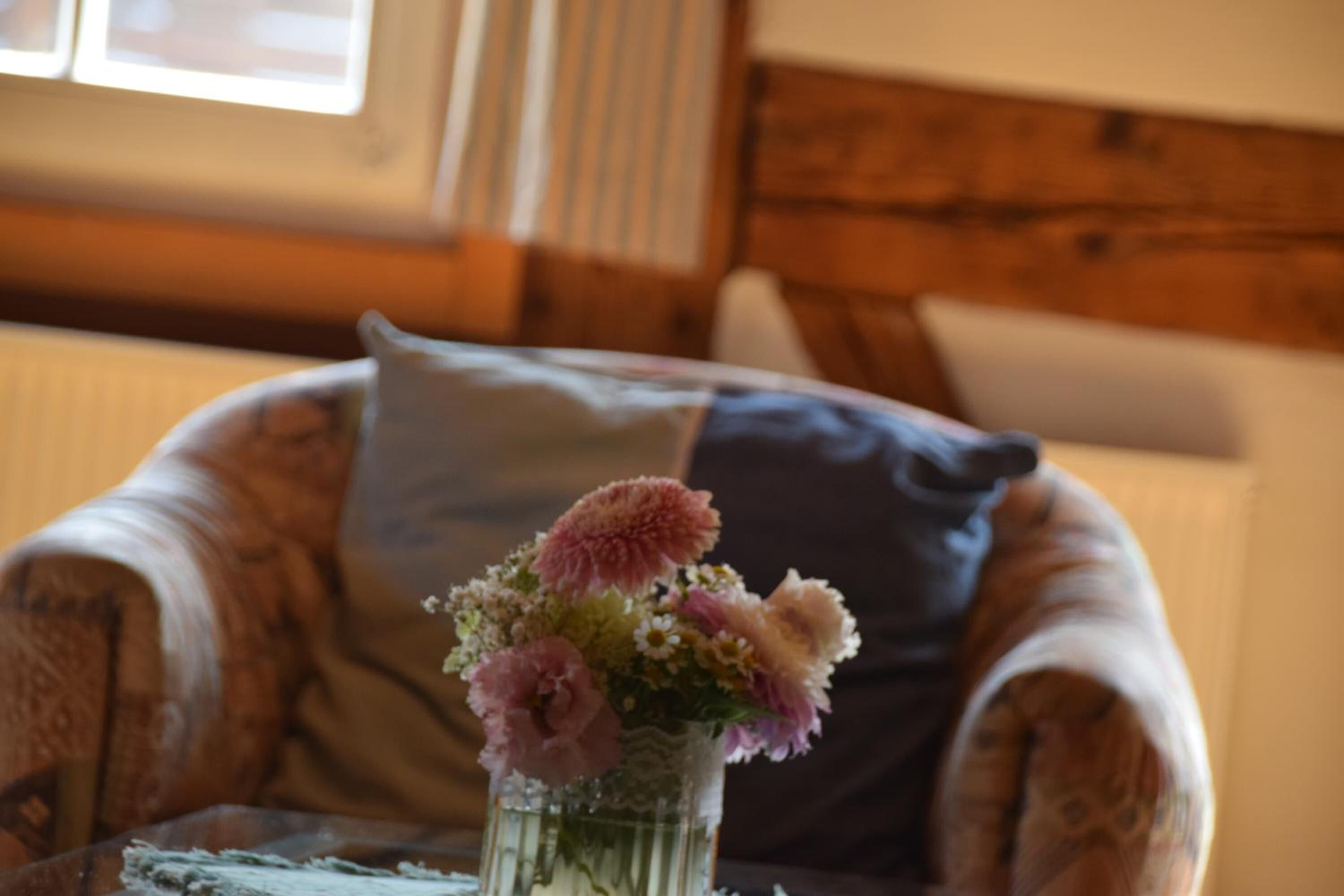 1 bedroom, desk, soundproofing, iron/ironing board