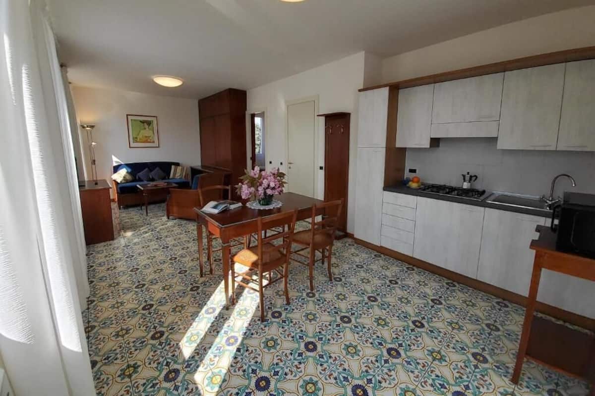 Apartment, Kitchenette | Living area