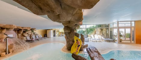 Indoor pool, seasonal outdoor pool, pool umbrellas, sun loungers