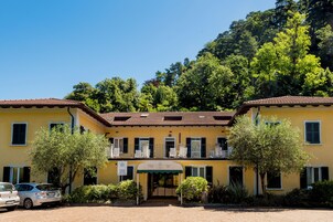 Fachada de la propiedad