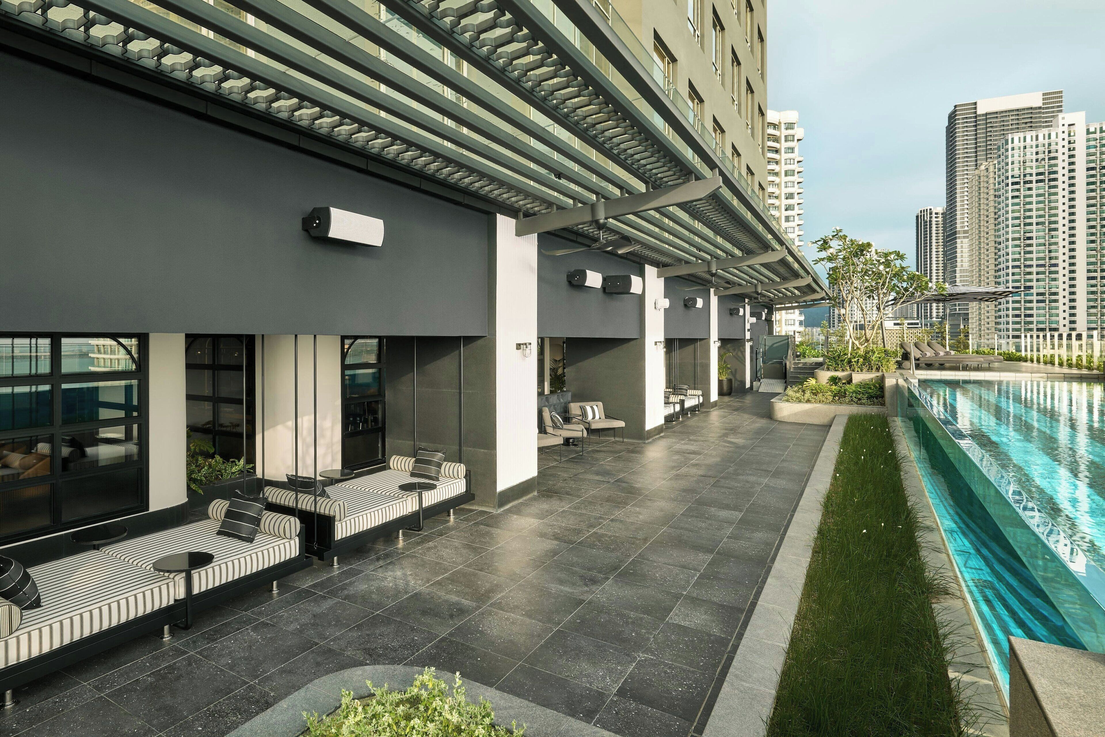 Outdoor pool, open 7:00 AM to 8:00 PM, pool umbrellas, pool loungers