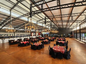 Banquet hall