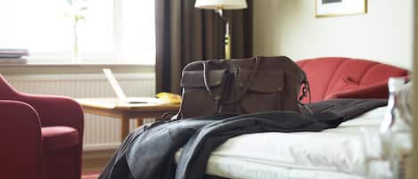 Ropa de cama hipoalergénica y minibar