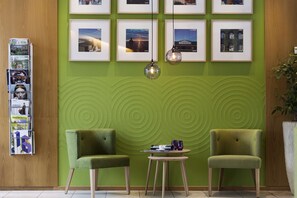 Sala de estar en el lobby