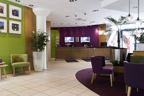 Sala de estar en el lobby