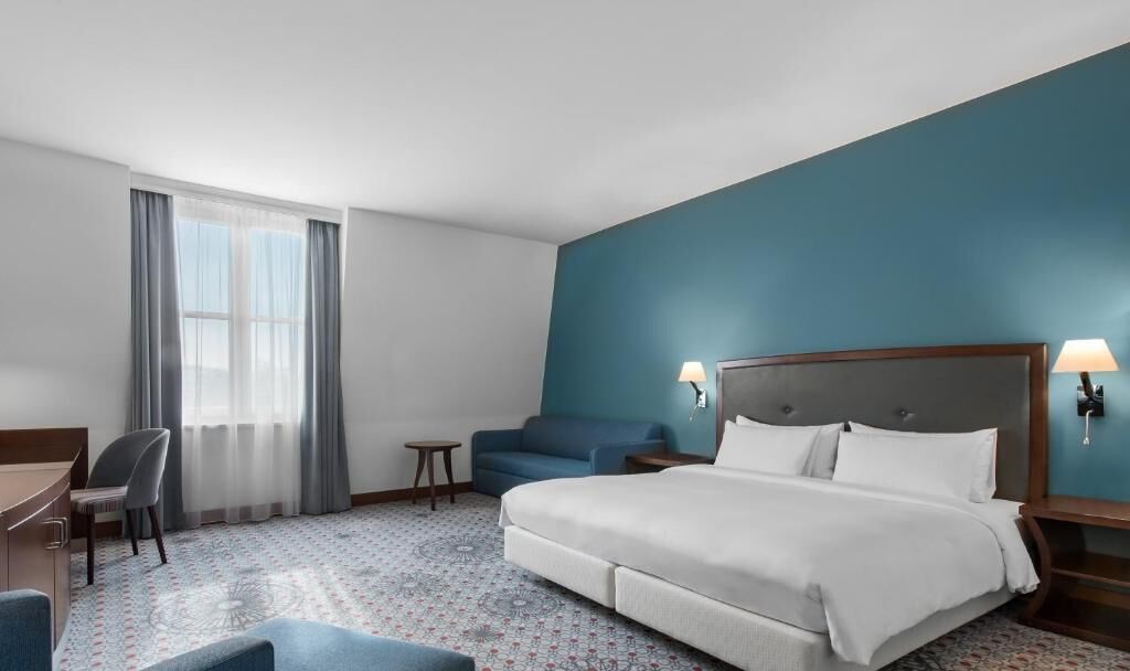 Minibar, in-room safe, desk, blackout curtains