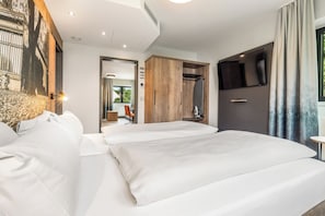 Suíte luxo, 1 cama Queen e sofá-cama | Roupas de cama antialérgicas, cofres nos quartos, escrivaninha