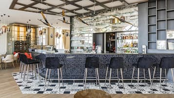 Bar (in der Unterkunft)